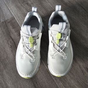 ON Cloudaway Women's Shoes